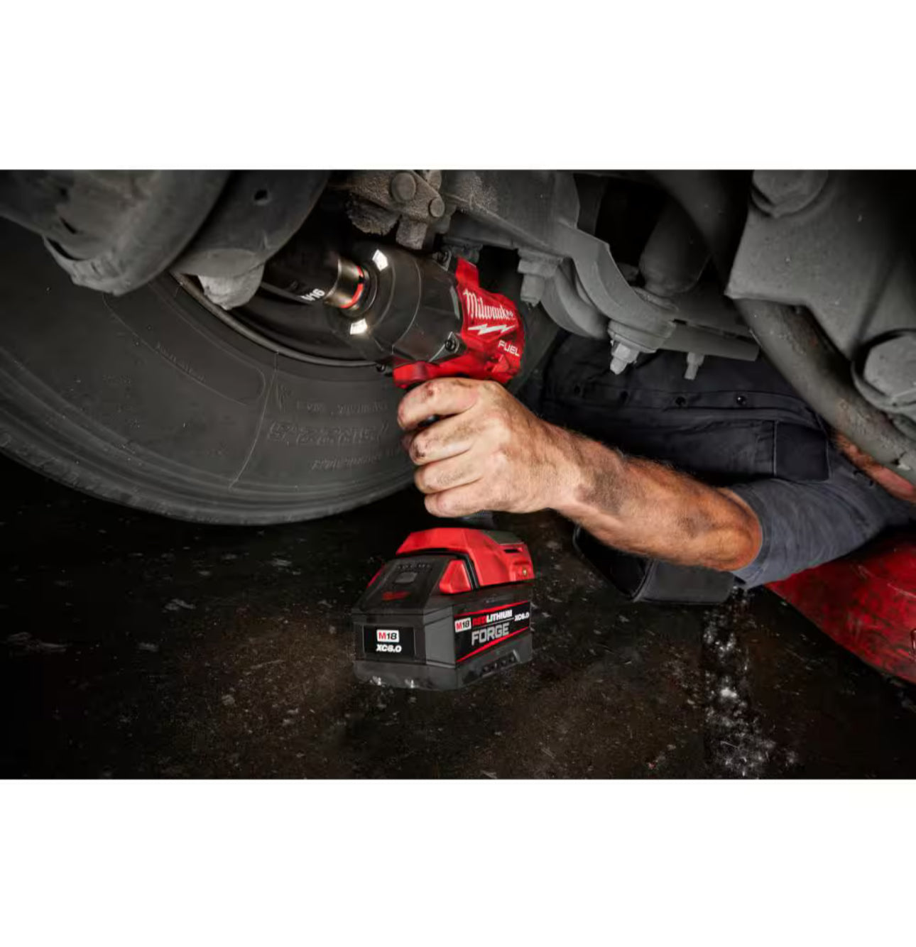 Milwaukee M18 FUEL Llave de impacto de 1/2 pulg. con anillo de fricción (2967-20) 