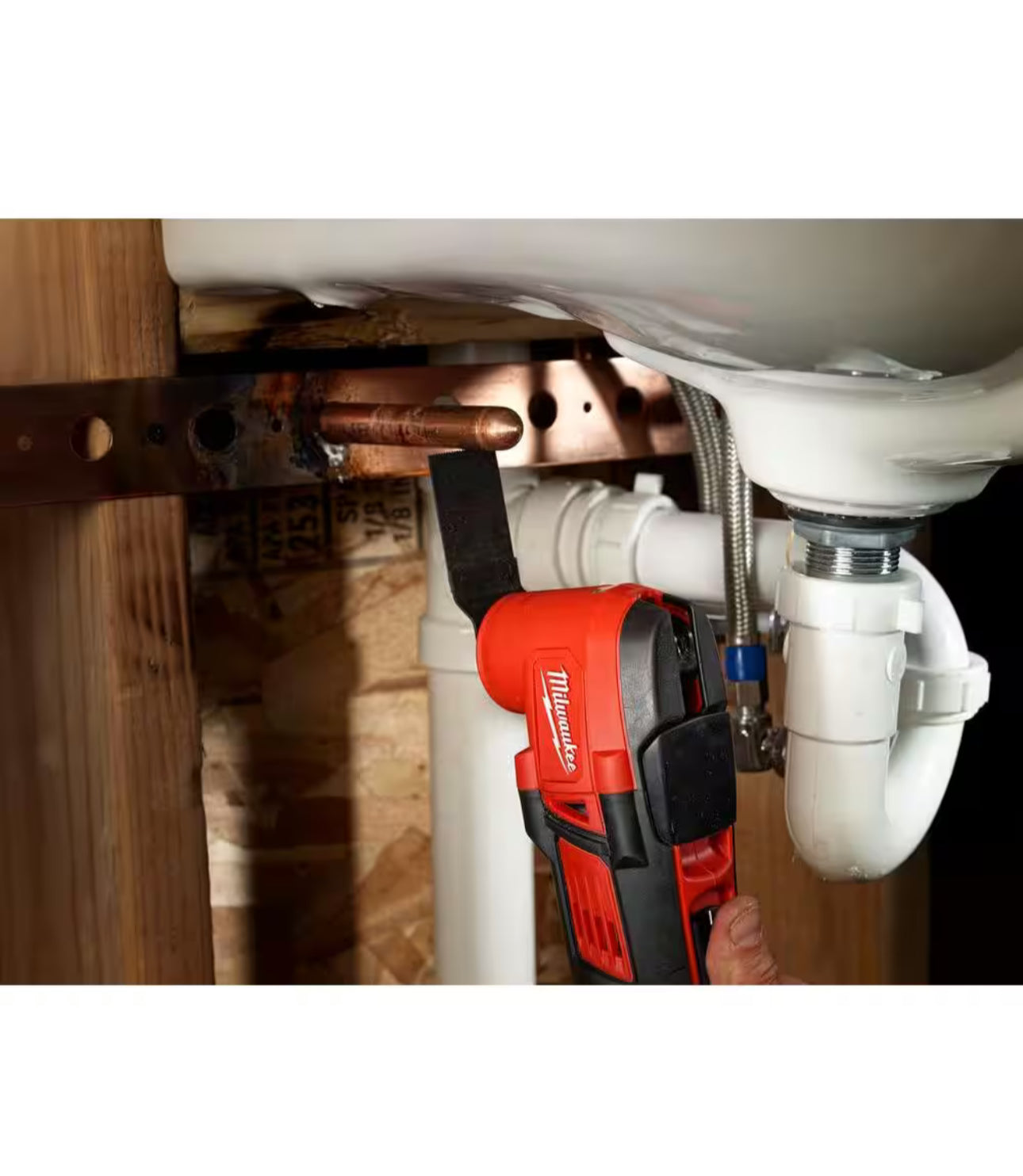 Multiherramienta oscilante Milwaukee M18 (2626-20)