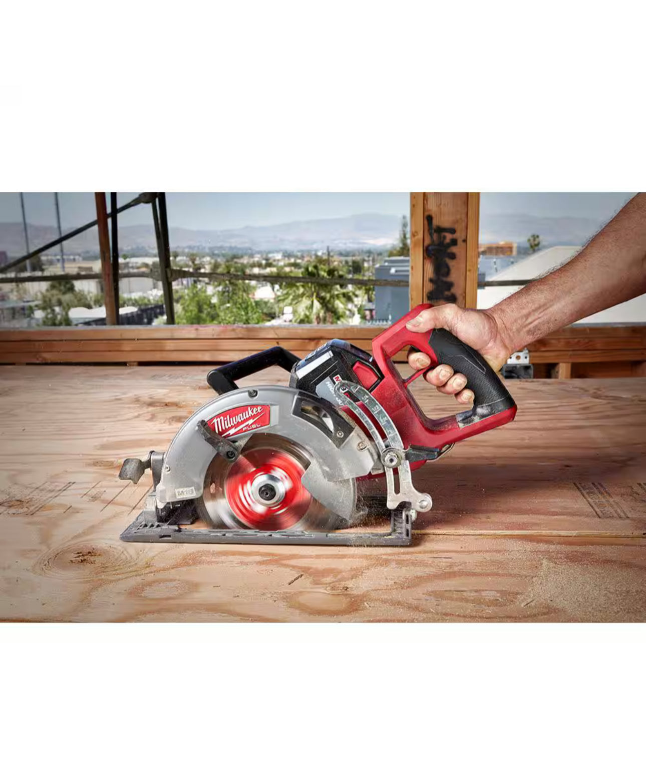 Milwaukee M18 Fuel Akku-Kreissäge, 7-1/4 Zoll, mit hinterem Griff (2830-20) 